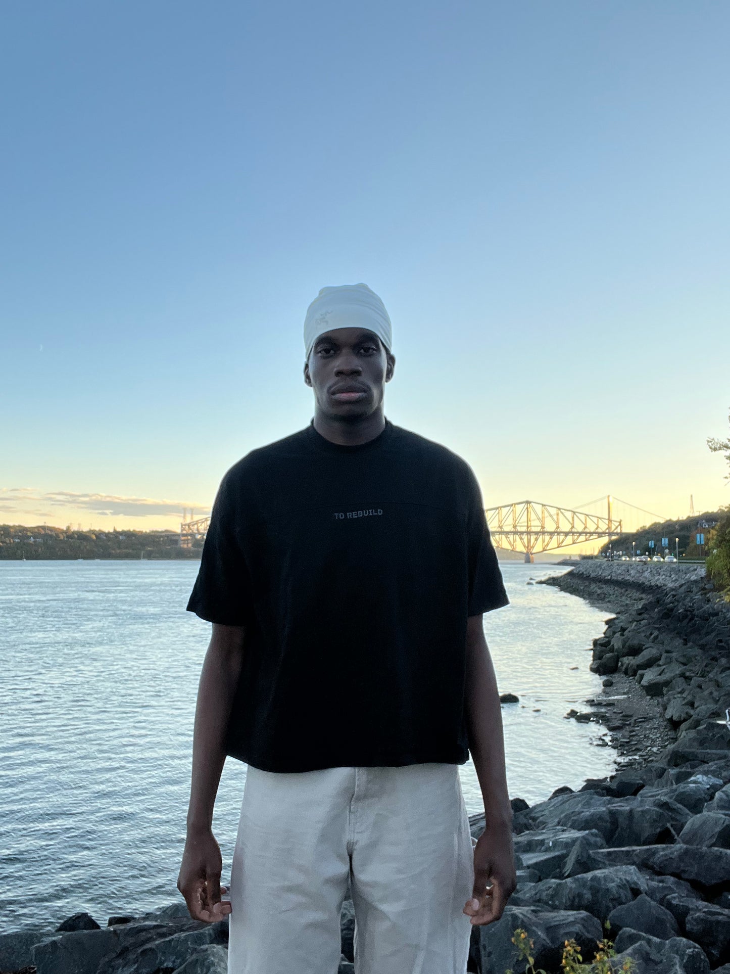 Black Boxy Heavyweight Cropped Tee